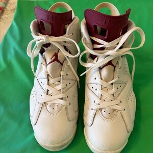 Air Jordan Retro 6 Maroon (Pre Owned)